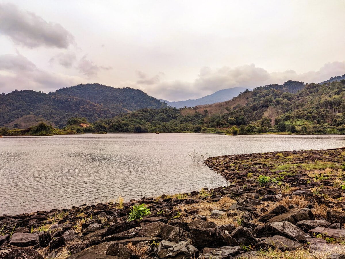 Wasserreservoir Had Som Paen in der Provinz Ranong