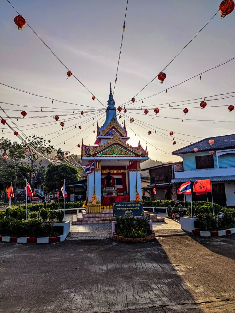 Koh Lanta Erfahrungen: Strände, Schnorcheln & Geheimtipps 2024