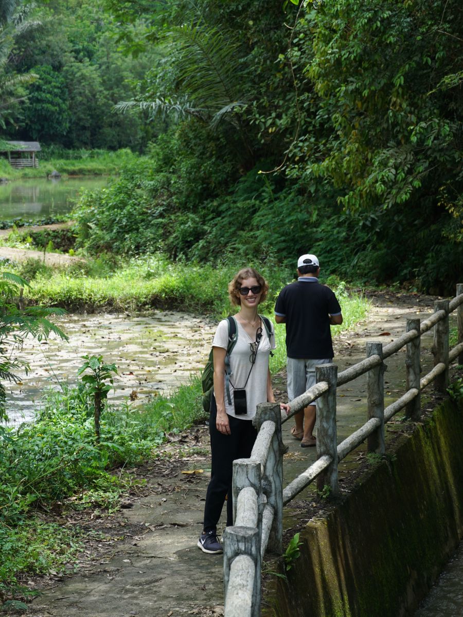 Theresa von Reisekröten in Tana Toraja auf Sulawesi