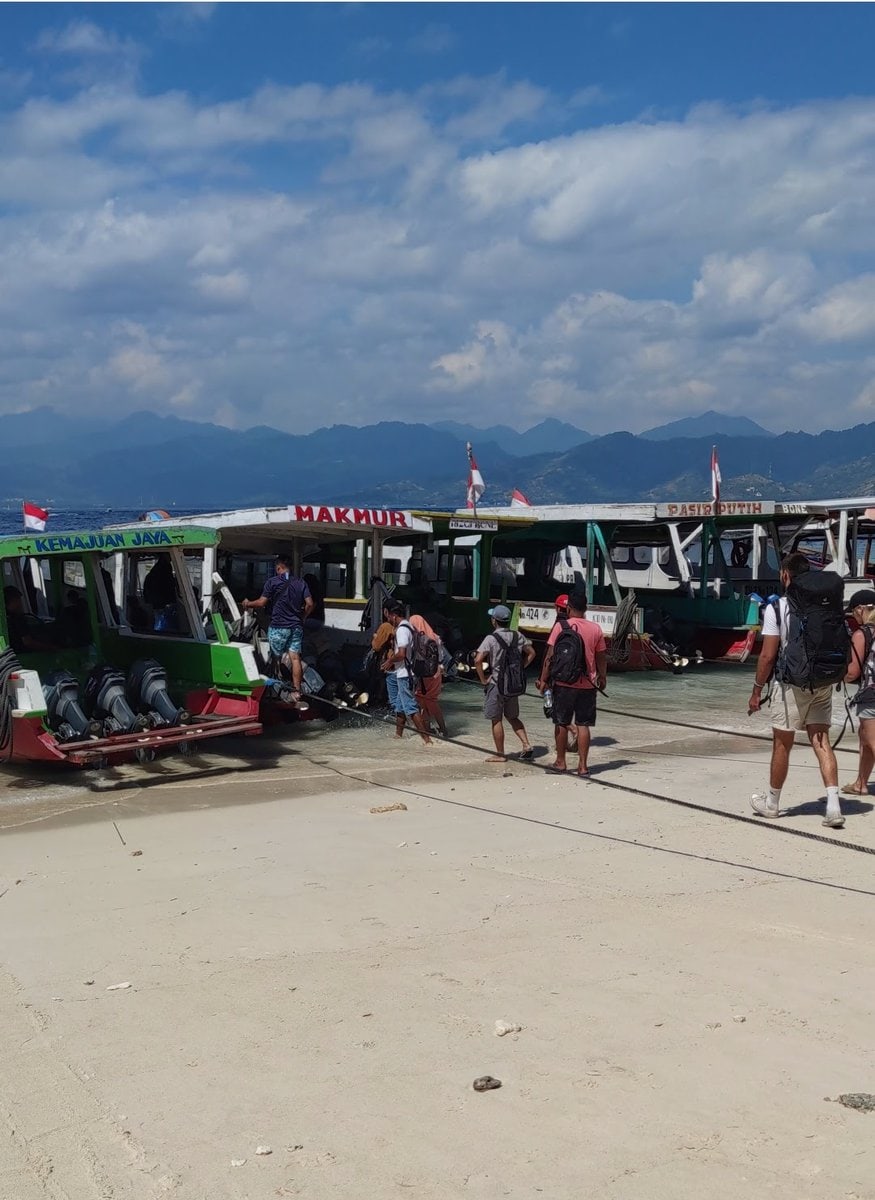 Public Boat Lombok to Gili T and back