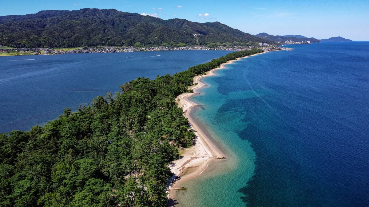 Sandbank von Amanohashidate in Japan