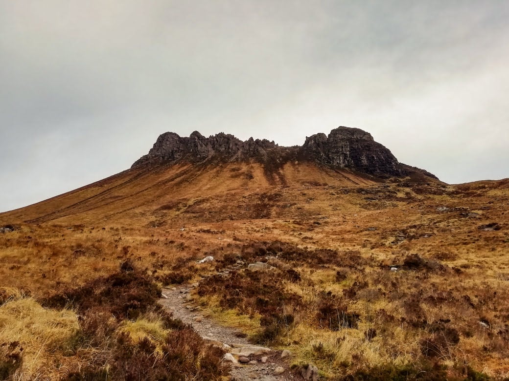 Stac Pollaidh Mountain in den schottischen Highlands bei Ullapool