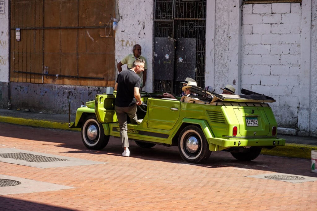 Oldtimer Tour durch Panama City