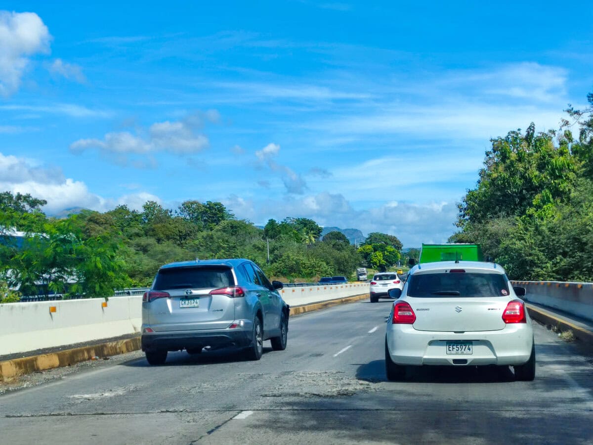 Panama Verkehr auf den Autobahnen
