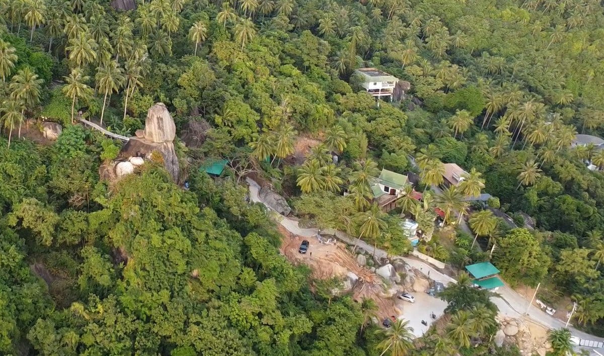 Parkplatz am Overlap Stone von Koh Samui und Tipp für anderen Parkplatz für Roller