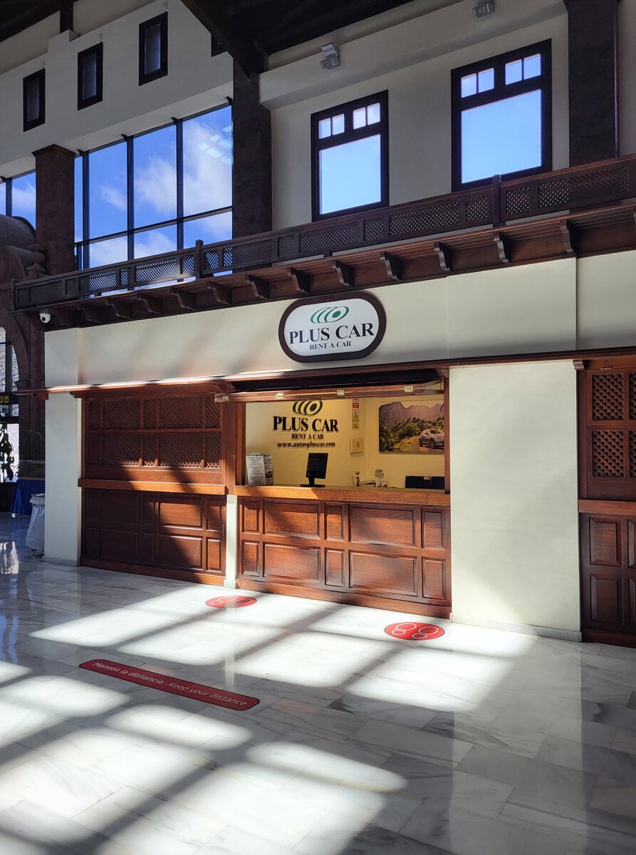 Mietwagen Station in Playa Santiago