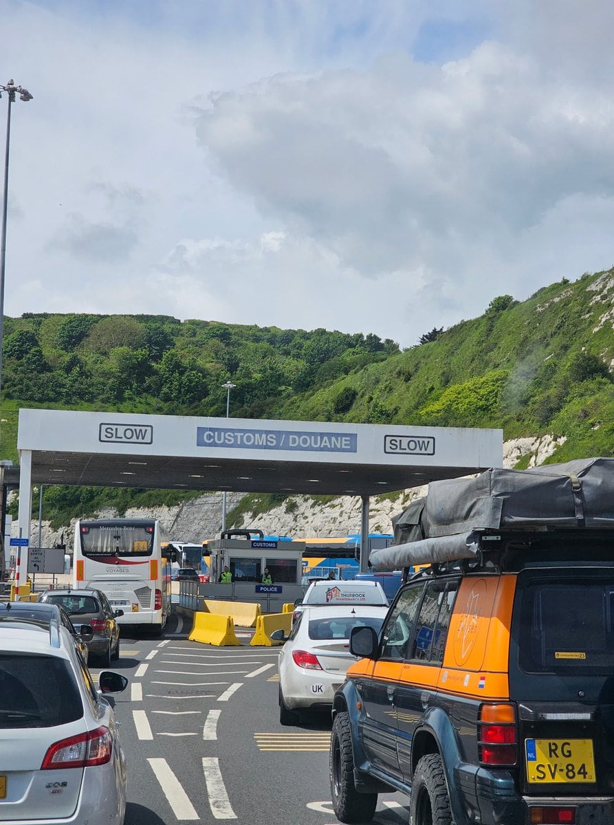 Zollkontrolle im Hafen von Dover