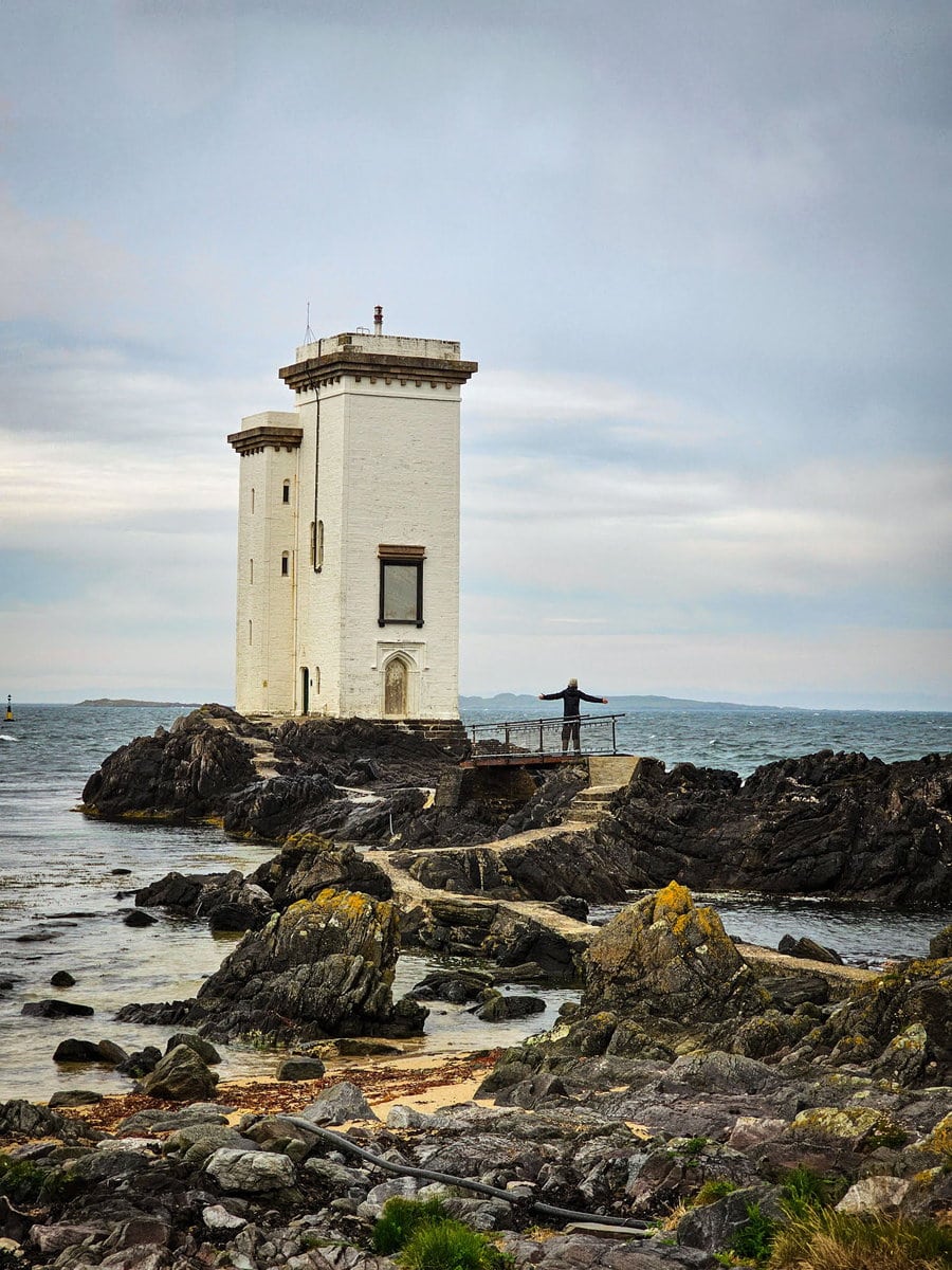 Leuchtturm Carraig Fhada auf der Insel Islay in Schottland