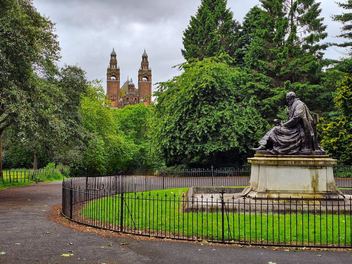 Kelvingrove Park in Glasgow: Einer der schönsten Parks und Sehenswürdigkeiten in Glasgow