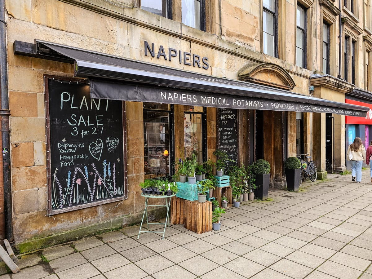 Napiers Naturheilkunde Laden in Glasgow, unser Geheimtipp!