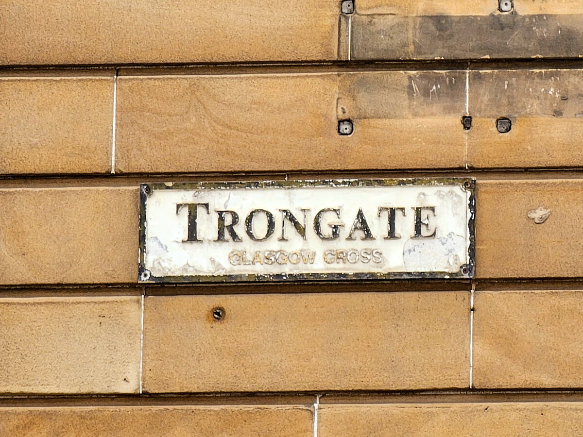Trongate in Glasgpw: Ein belebter und wichtiger historischer Ort