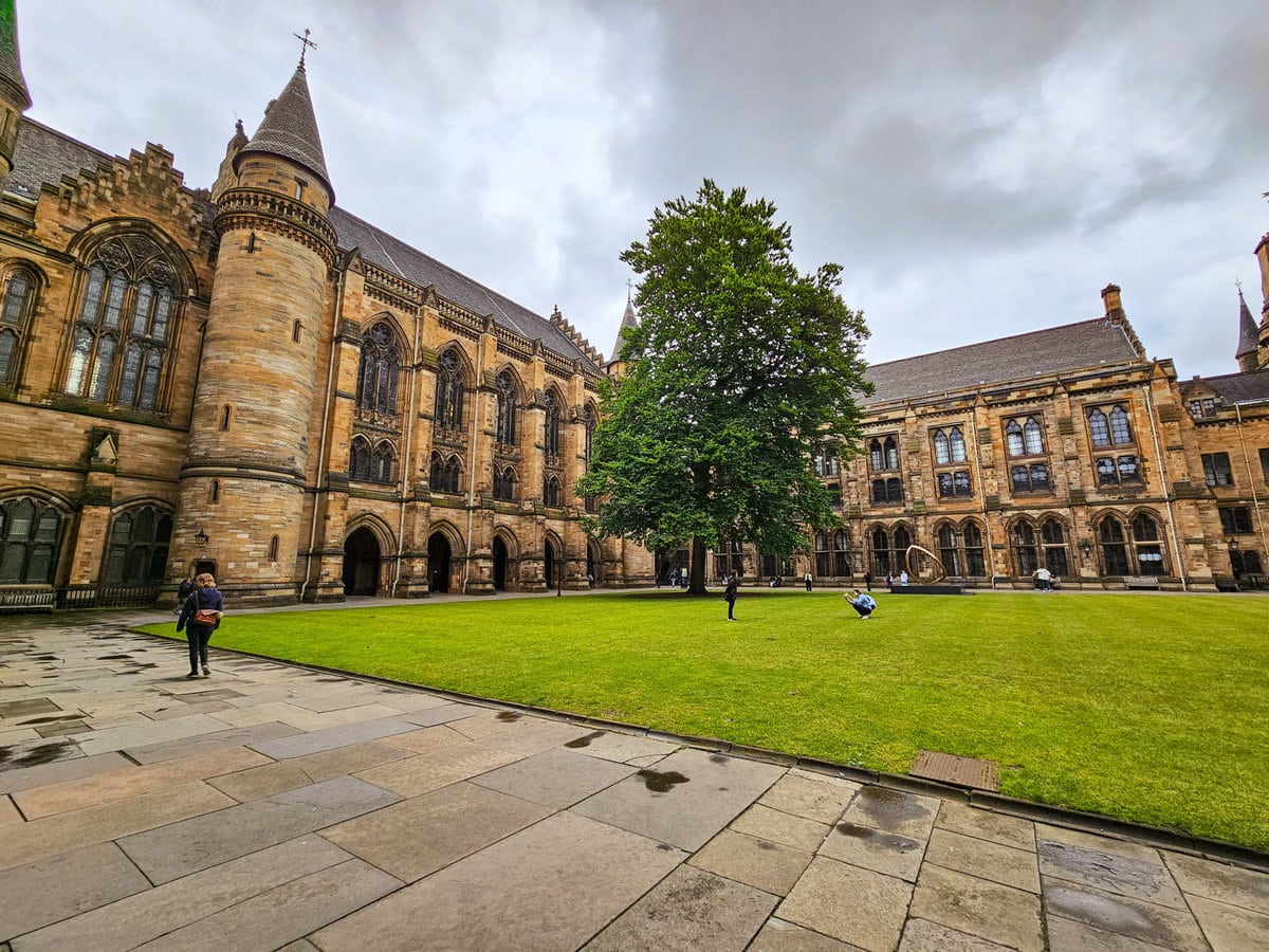 Glasgow University Innenhof