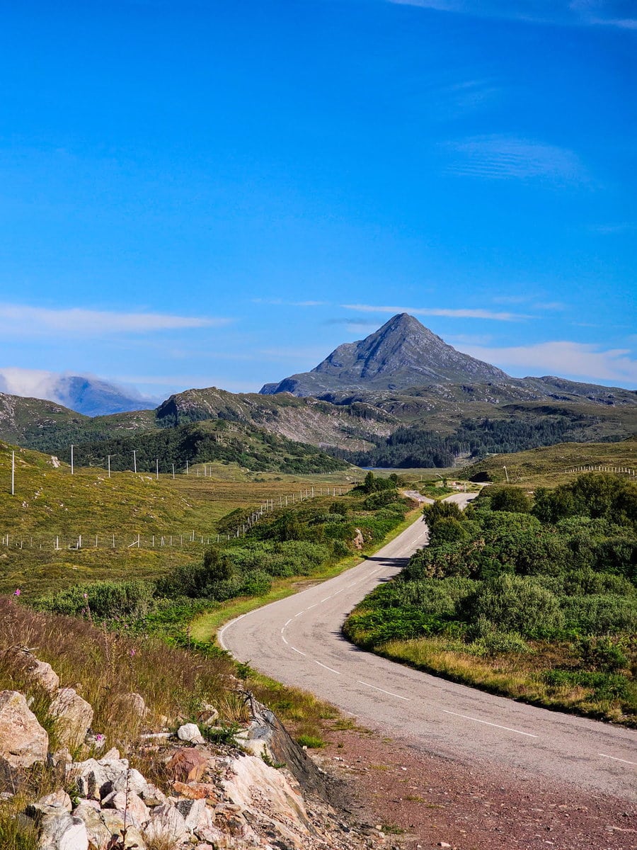 Assynt Gebirge an der Westküste von Schottland