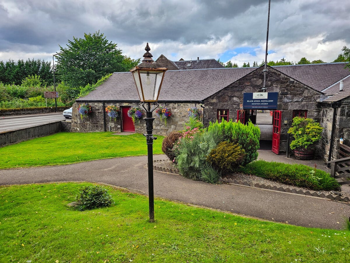 Zu Besuch bei der Blait Athol Destillerie in Schottland