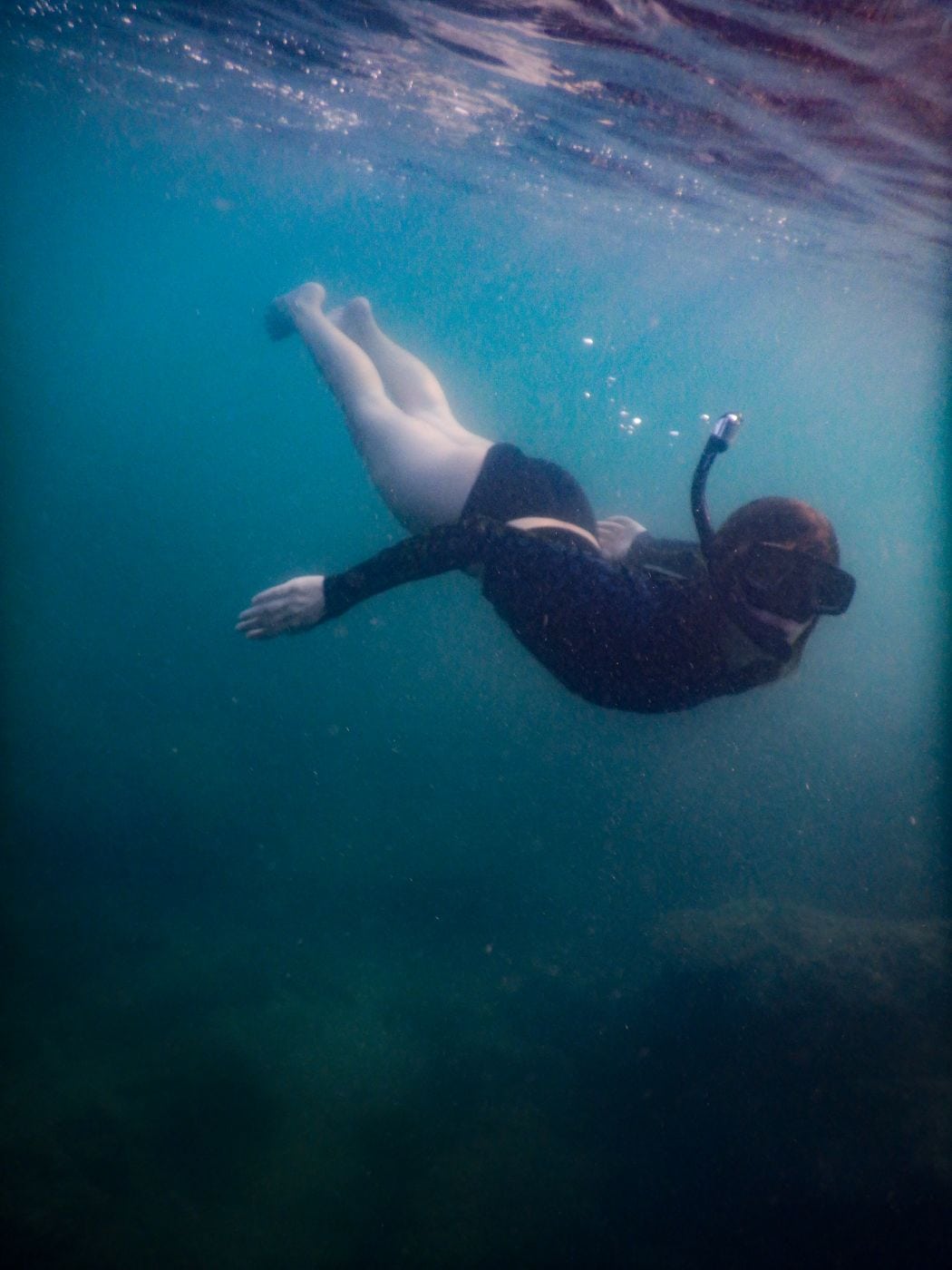 Schnorcheln auf Koh Lanta am Khlong Chak Strand: Theresa von reisekröten unter Wasser