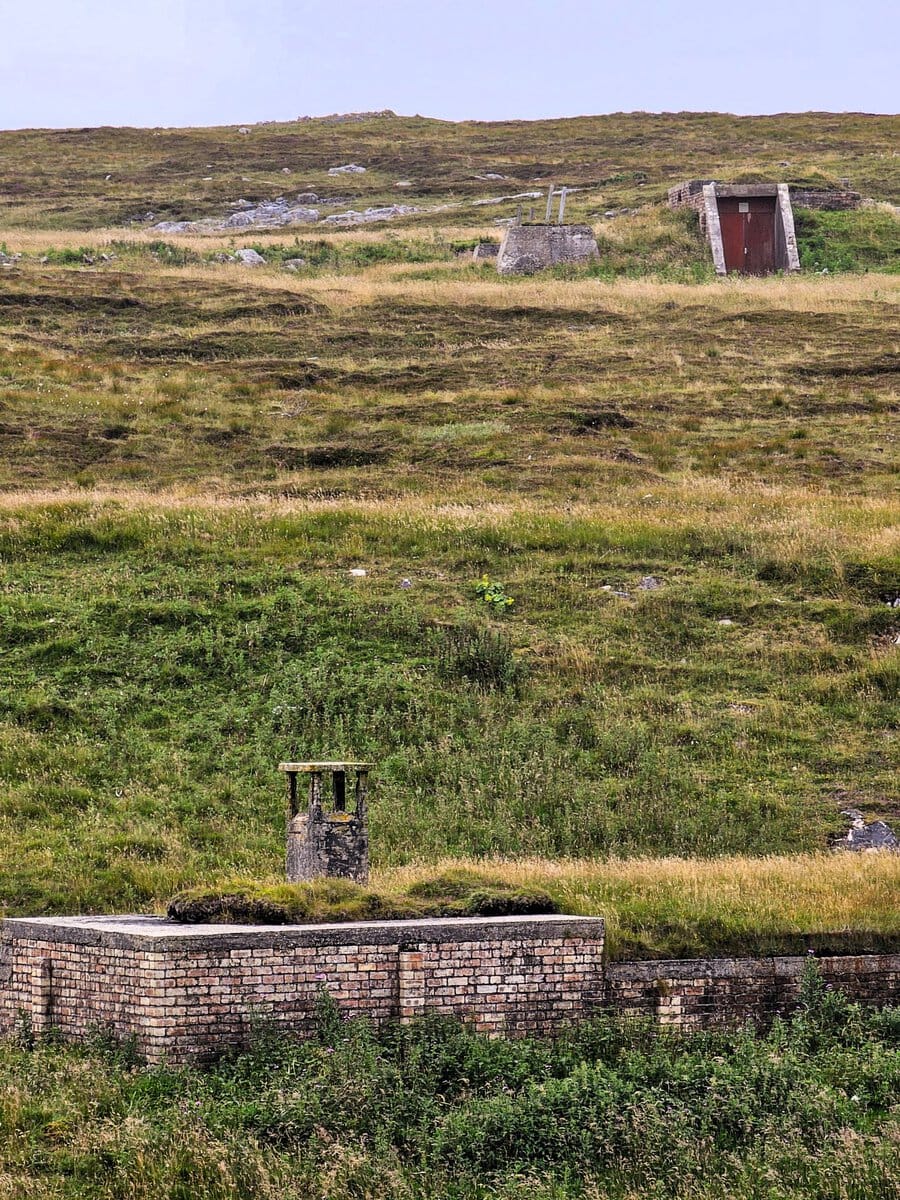 Bunkeranlagen in Durness, Schottland