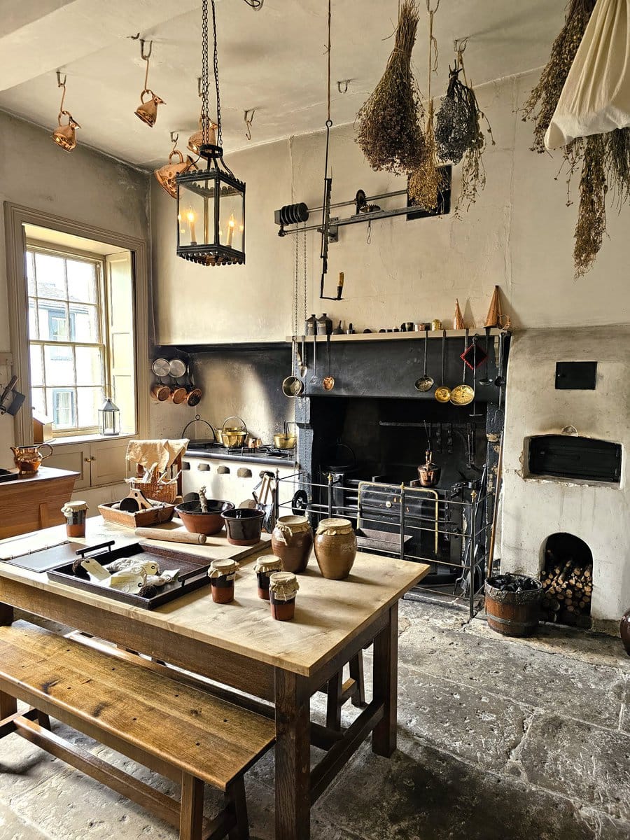 Georgianische Küche im Wordsworth House in Cockermouth