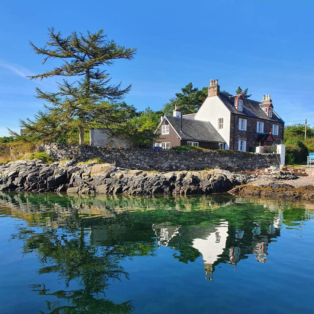 Unsere Erfahrungen und Tipps für den Hafenort Plockton an der Westküste von Schottland