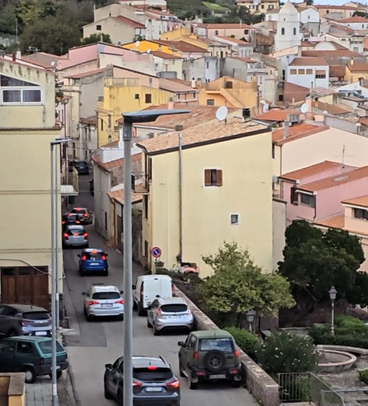 Parken und Verkehr in Villanova Monteleone