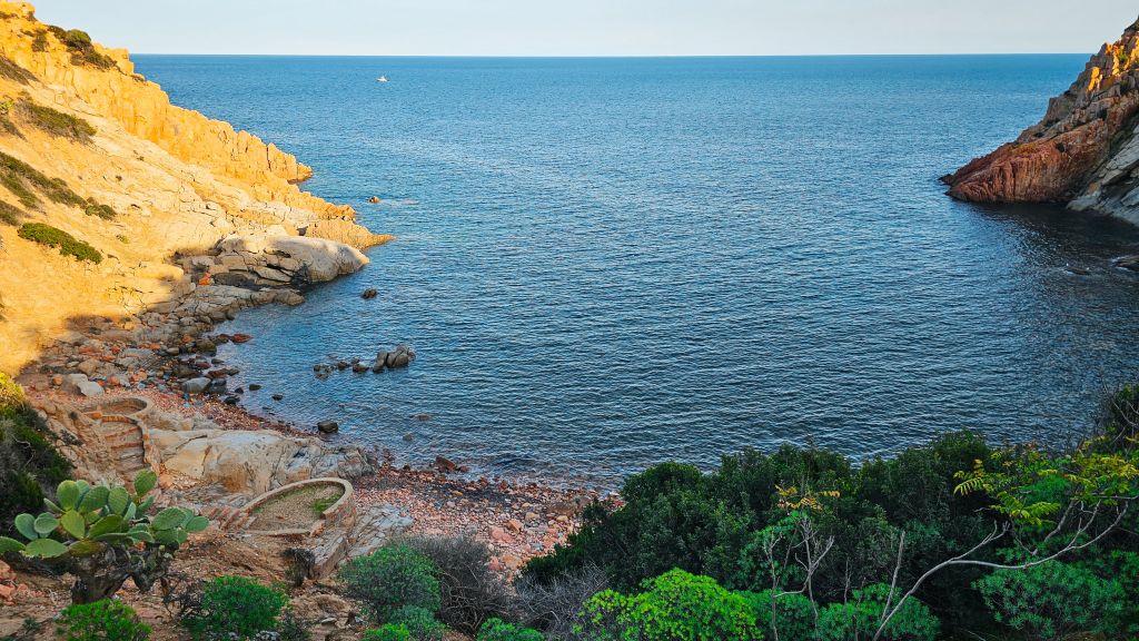 Strände in Arbatax: Cala Moresca und Porto Frailis