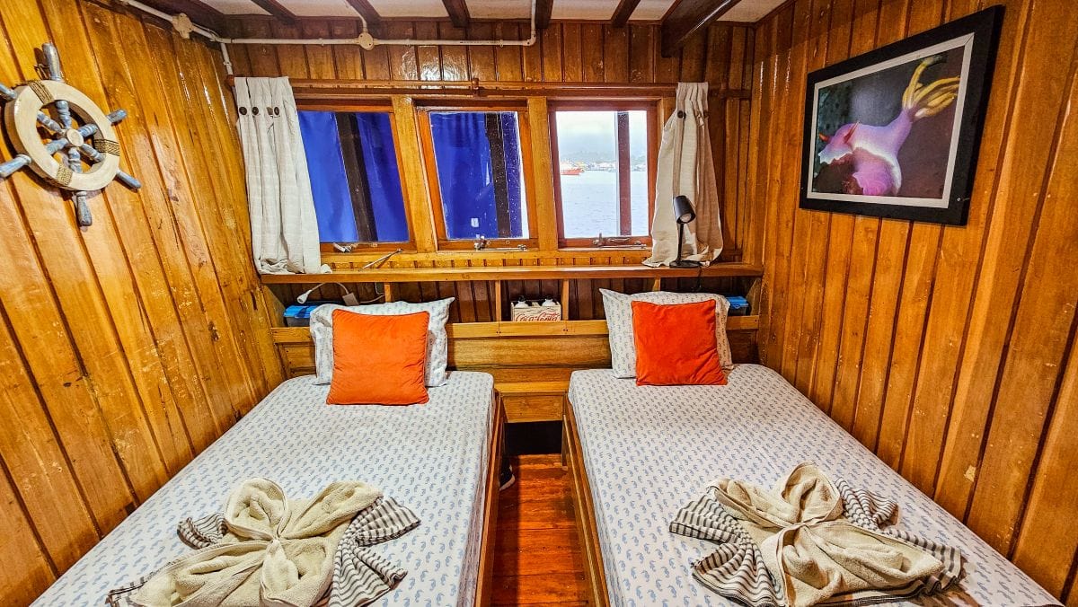 Kabine auf dem Oberdeck auf der KLM Sunshine