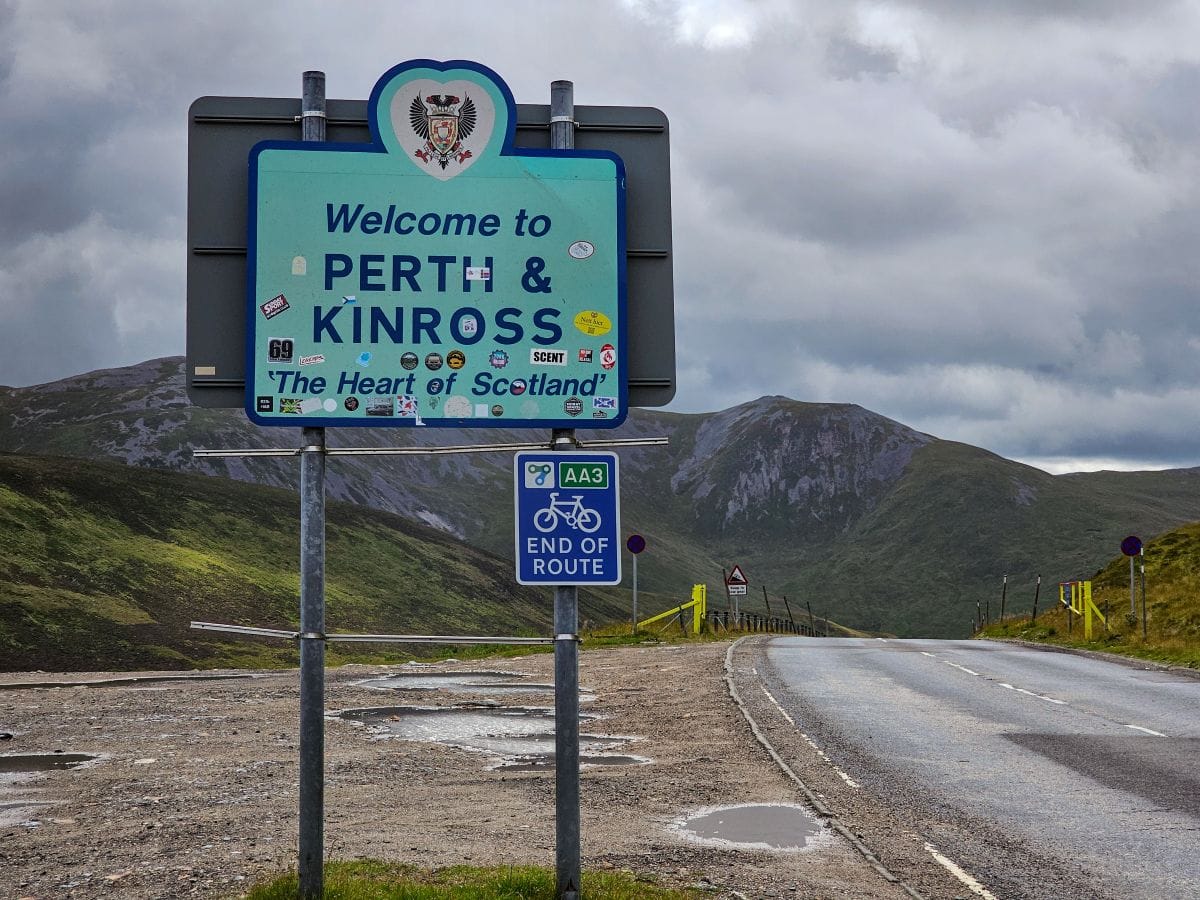 Schild nahe Pitlochry: Perth und Kinross Shire, Schottland