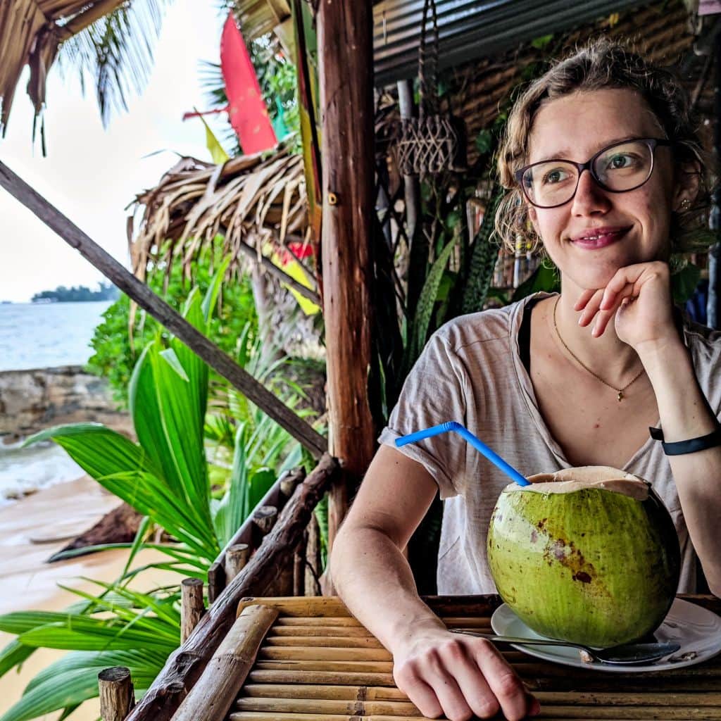 Die erste Kokosnuss auf unserer Weltreise, in Koh Samui.