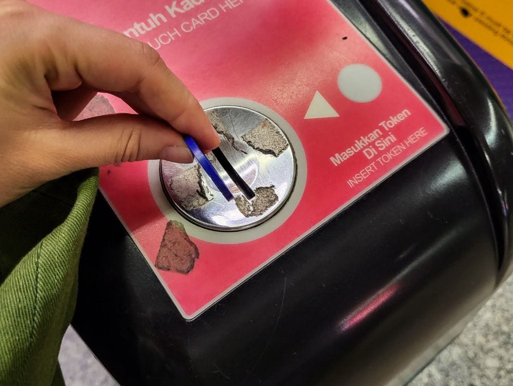 Chip, mit dem man in Kuala Lumpur Bahn fährt