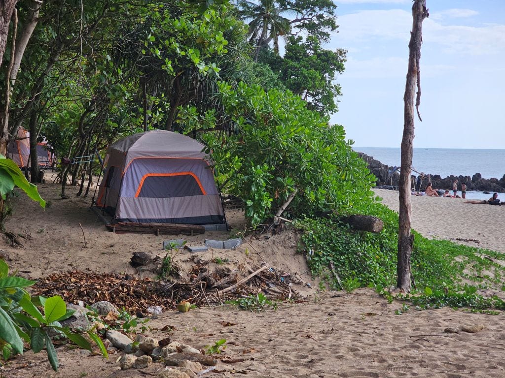Zelt am Nui Beach auf Koh Lanta