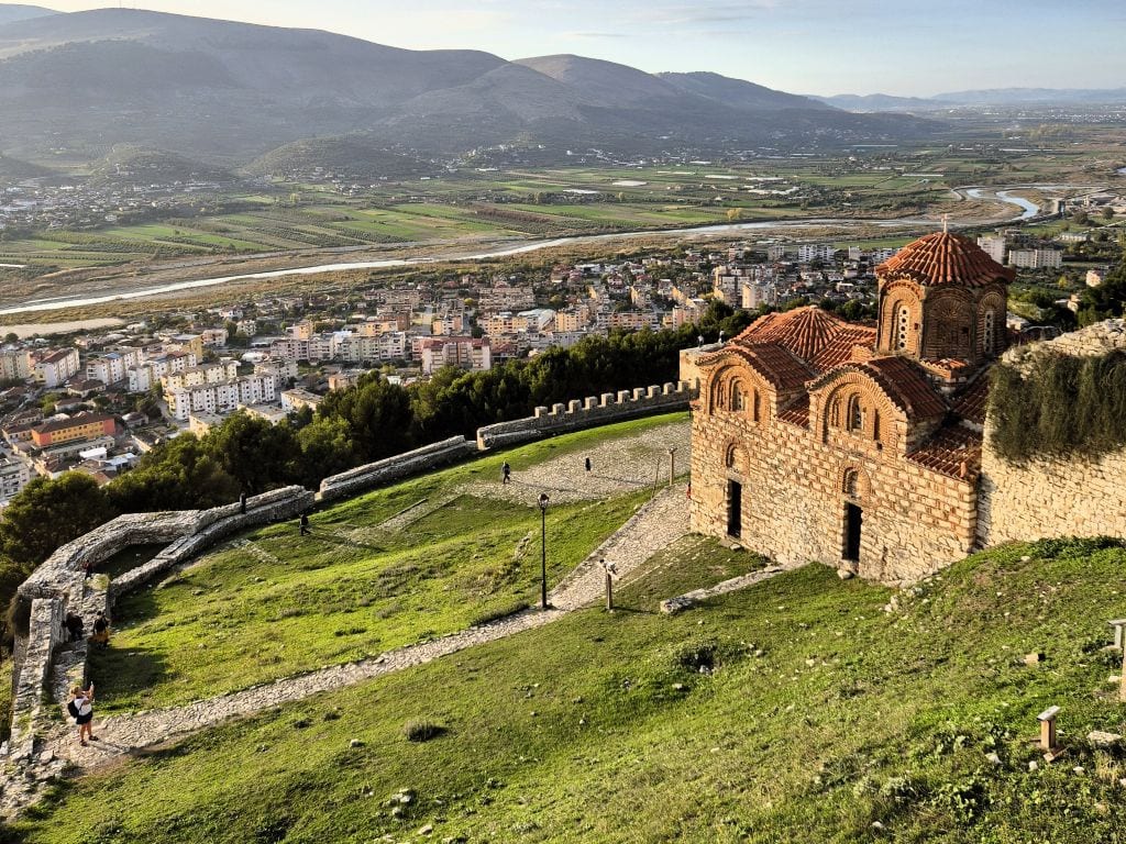 Auf der Burg von Berat in Albanien