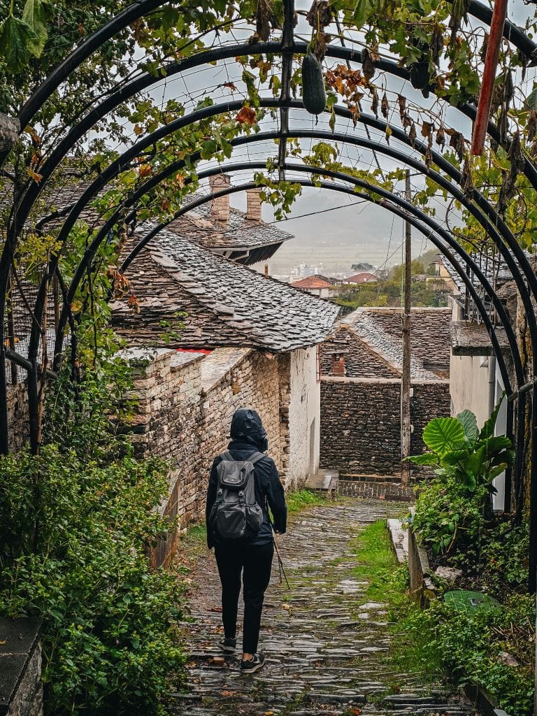 Gjirokastra bei Regen: Trotzdem wunderschön!