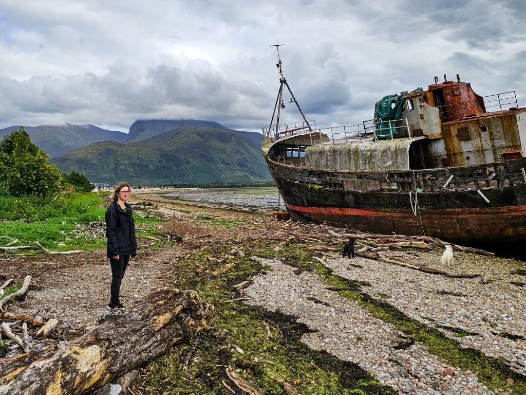 Theresa von Reisekröten am Corpach Schiffswrack in Schottland