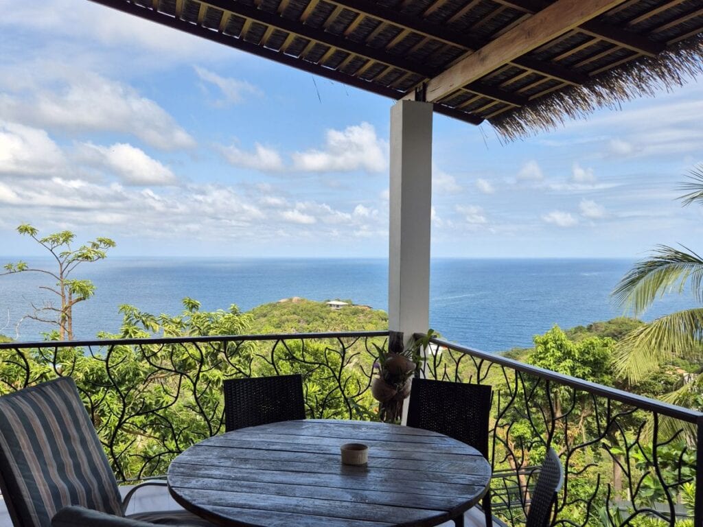 Ausblick von unserer Unterkunft auf Koh Tao