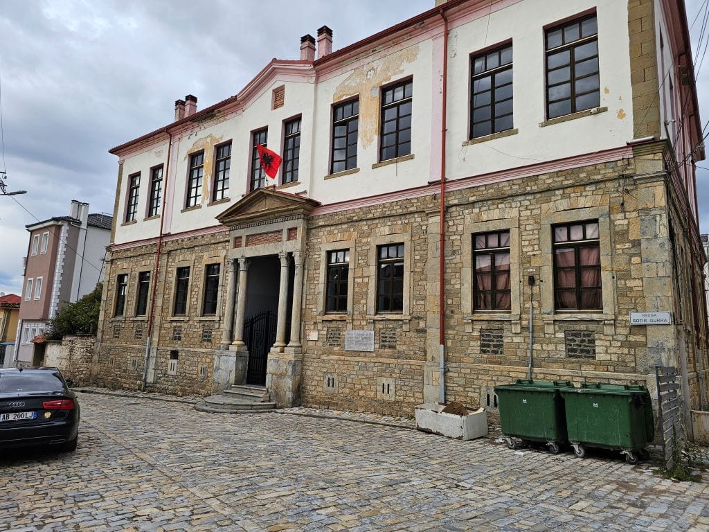 Französisches Gymnasium in Korca, Albanien