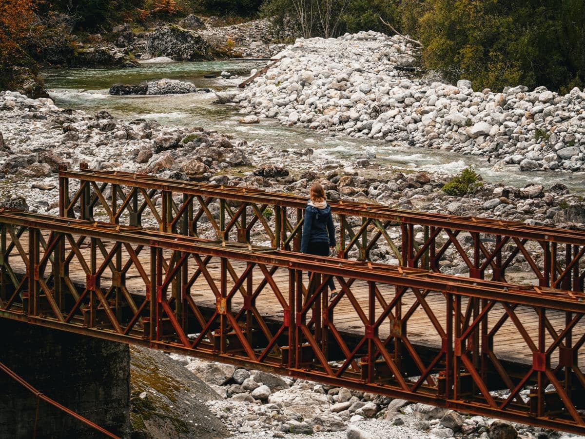 Alte Brücke im Valbona Tal