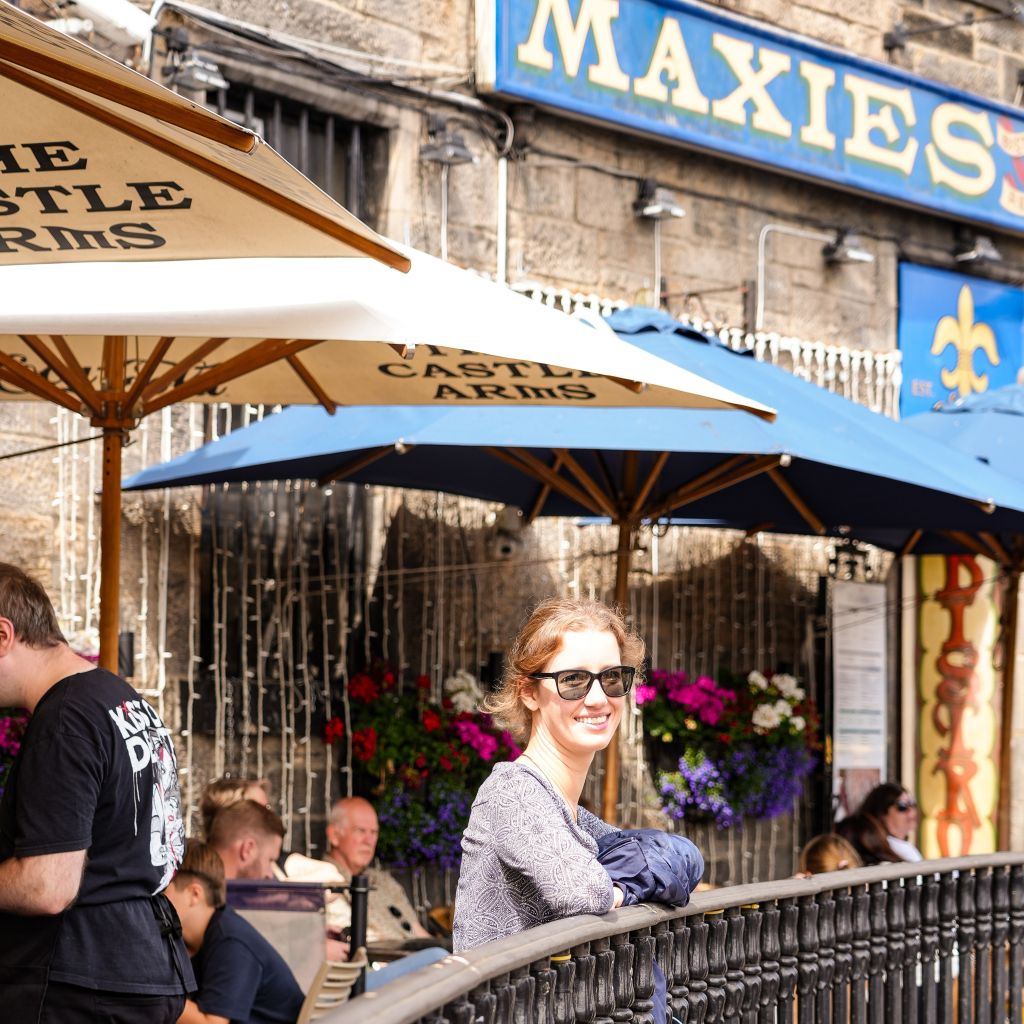 Maxies Bar und Bistro oberhalb der Victoria Street
