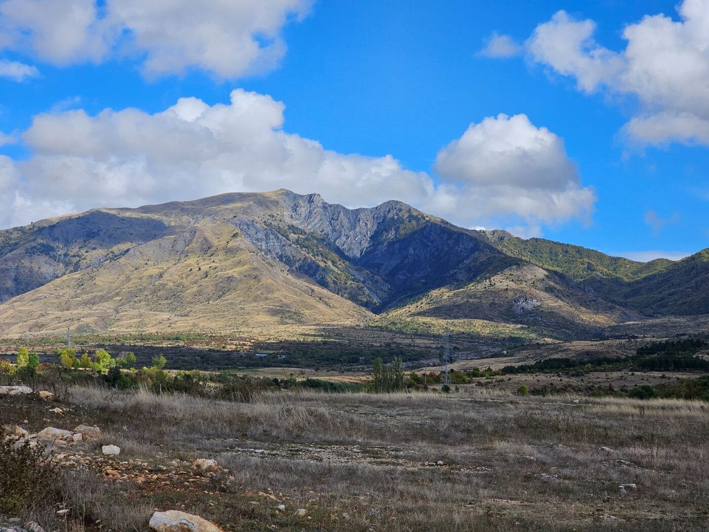 Berge in Albanien an der Grenze zu Griechenland