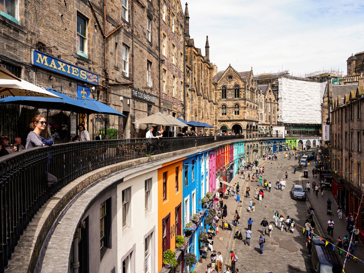 Blick von der Victoria Terrace auf die Victoria Street