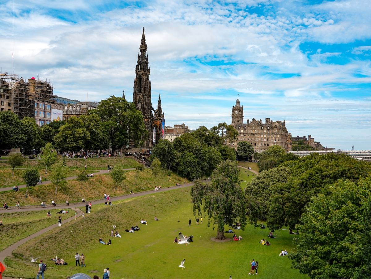Die Princes Street Gardens in Edinburgh