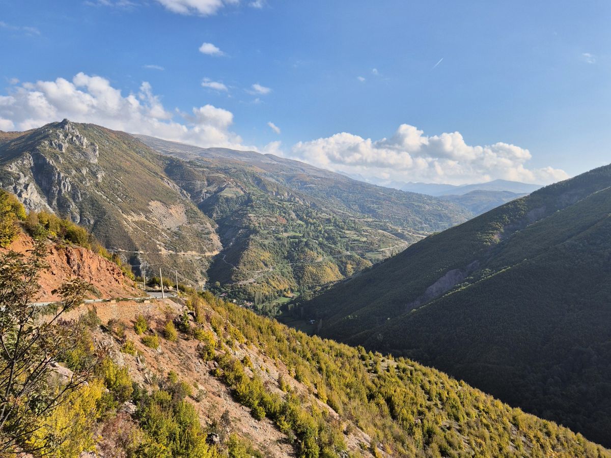Straße von Peshkopi nach Kukes
