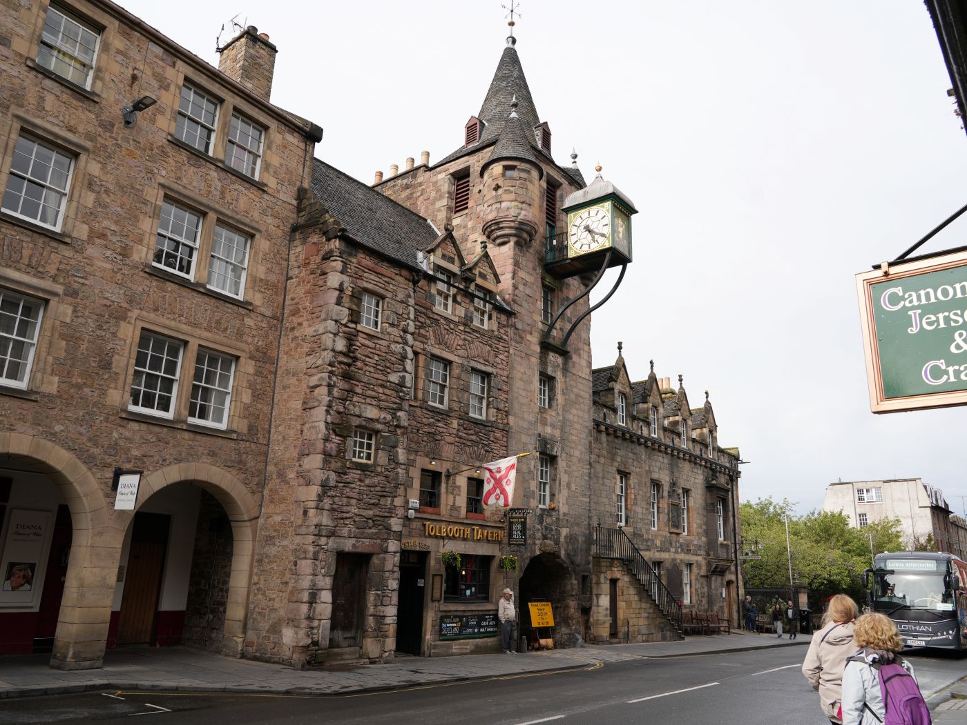 Tolbooth Tavern in Edinburgh
