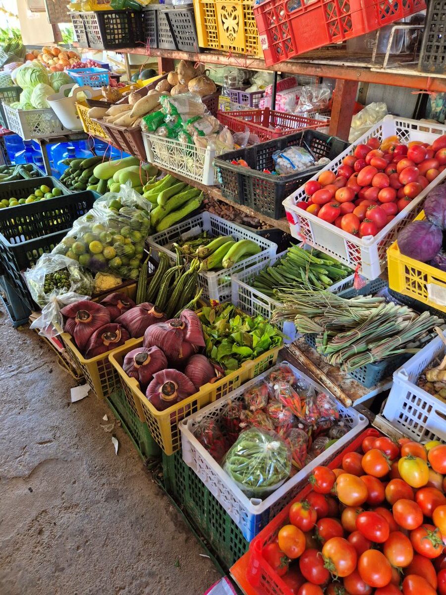 Obst und Gemüse kaufen im Süden von Koh Lanta