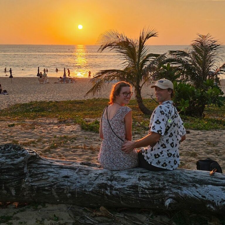 Unsere Erfahrungen auf Phuket: Ein Reisebericht von Chris und Theresa von Reisekröten