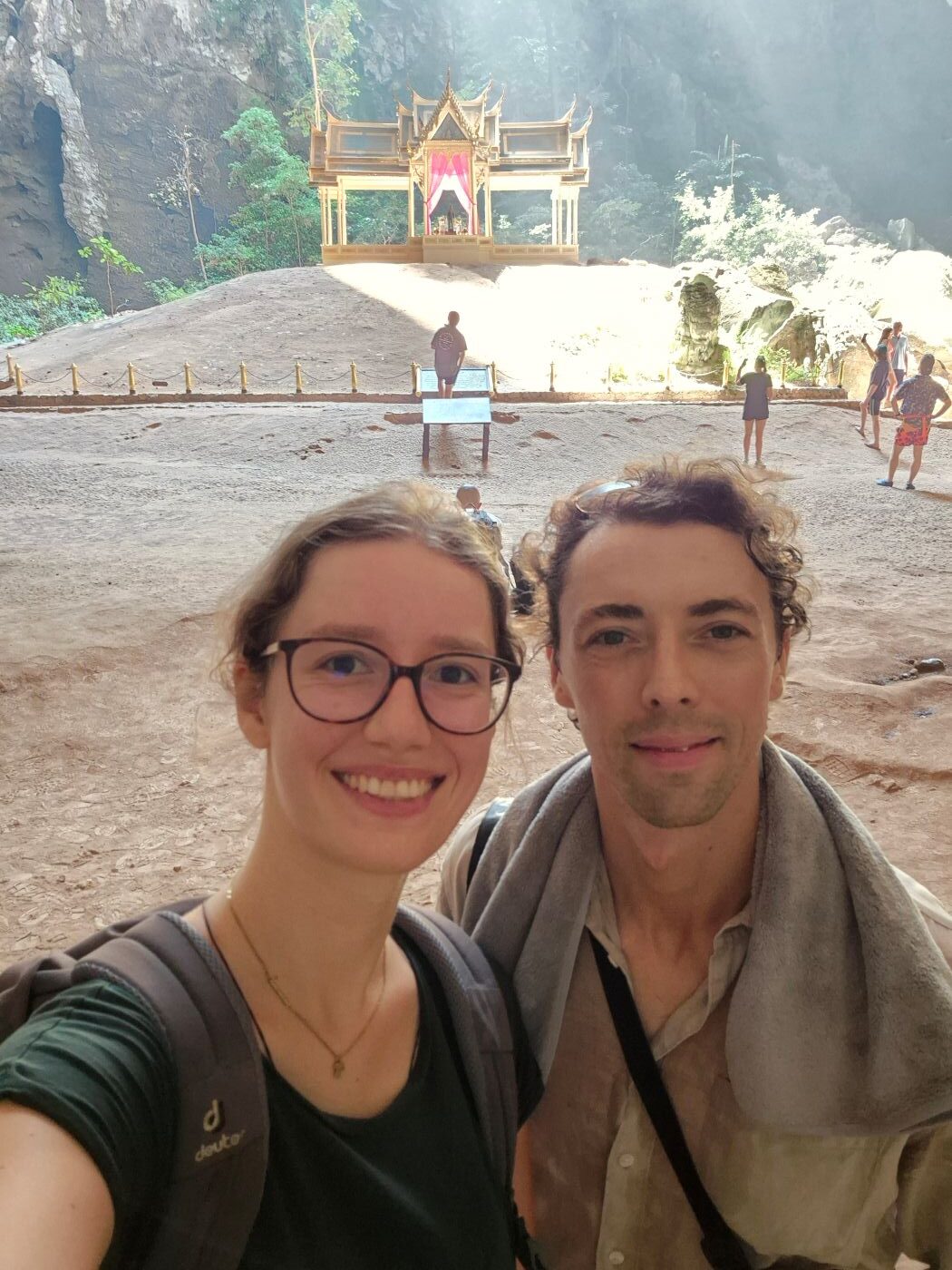 Unser Fazit zum Besuch in der Phraya Nakhon Cave, von Theresa und Chris von Reisekröten