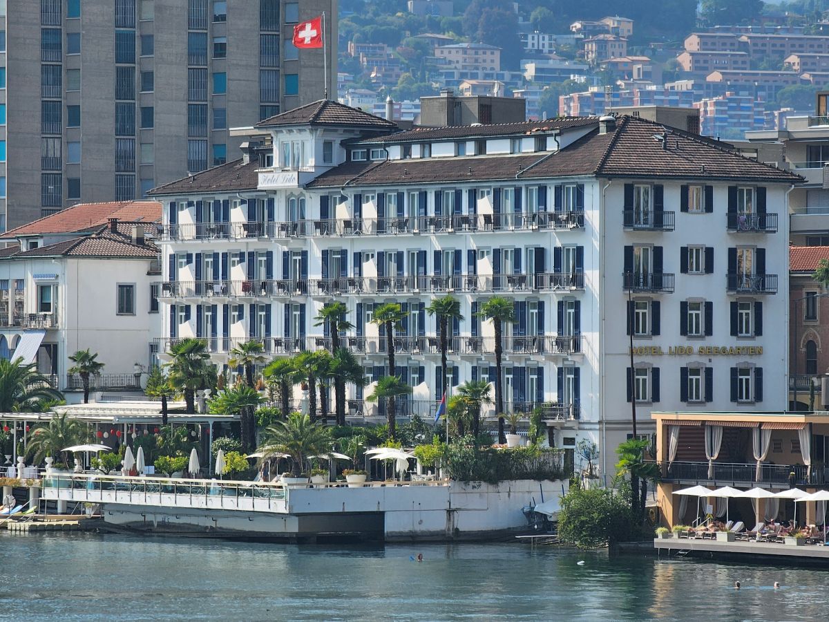 Hotel Lido Seegarten, vom See aus gesehen