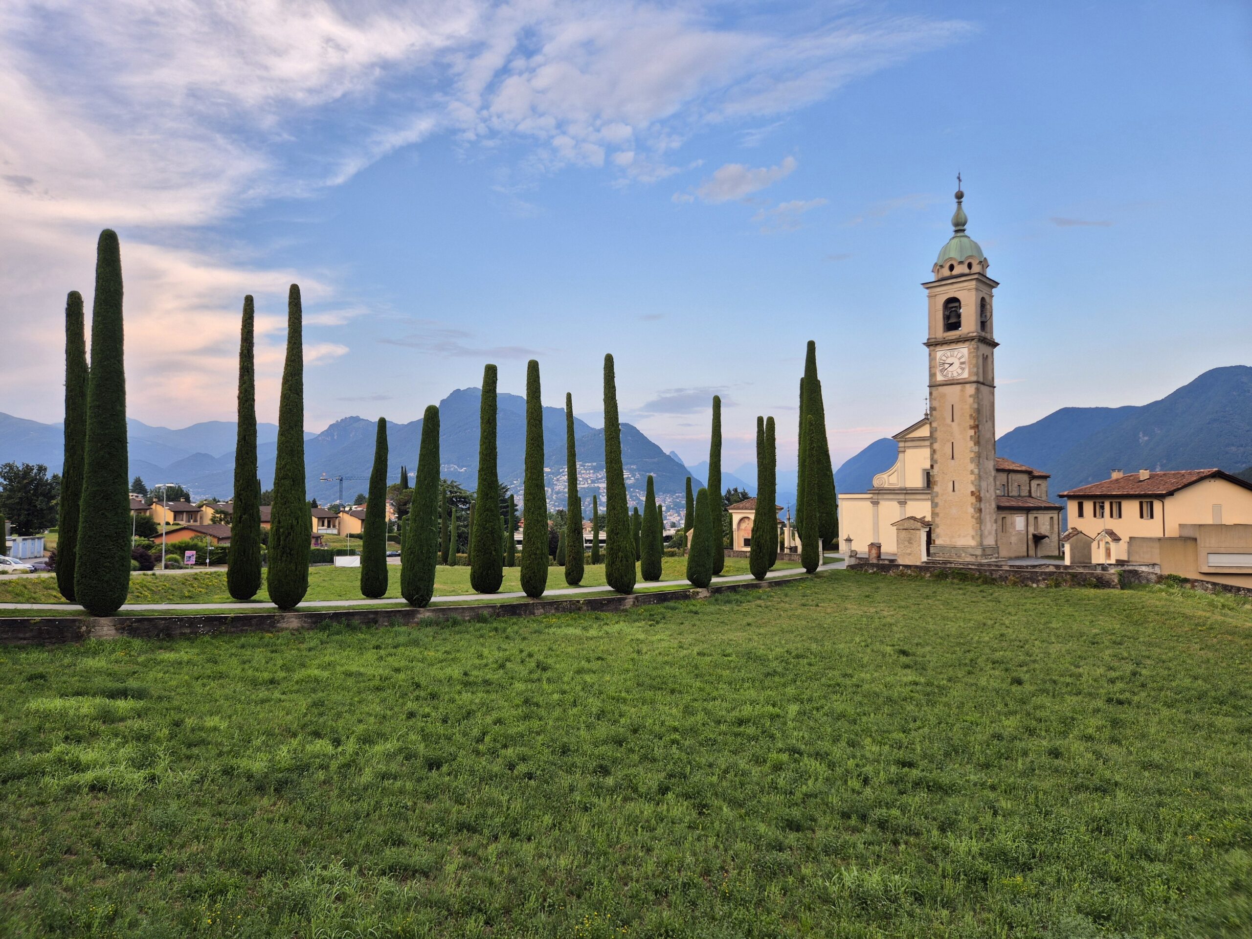 Chiesa Parrocchiale di Sant'Abbondio
in Montagnola, Collina d'Oro