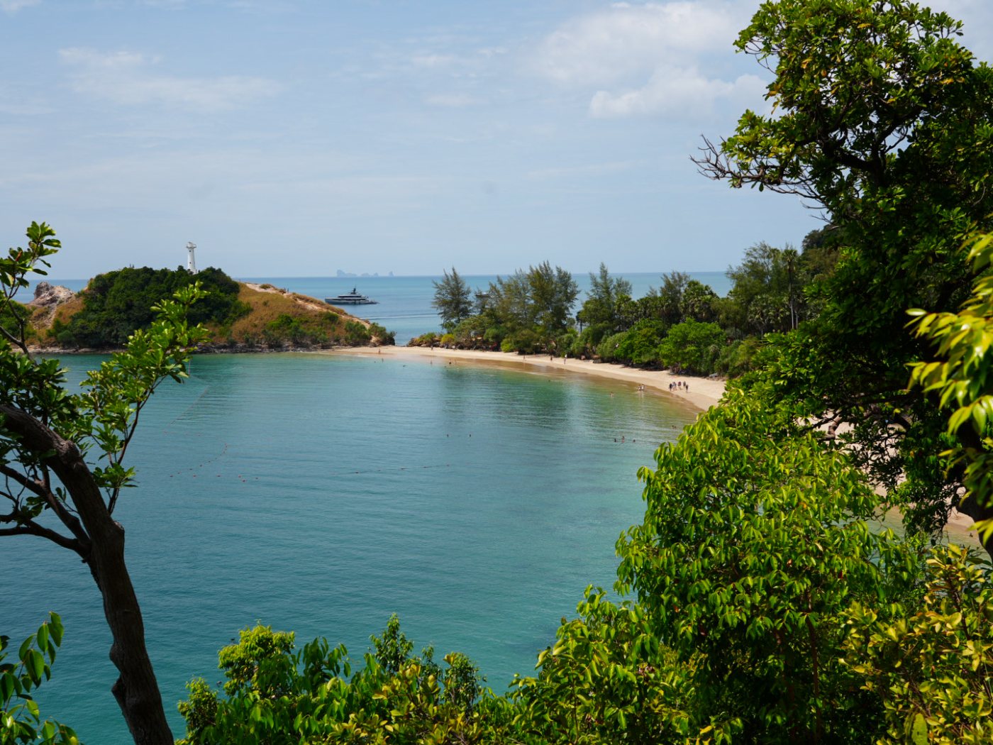 Ausblick auf den Strand im Nationalpark von Koh lanta