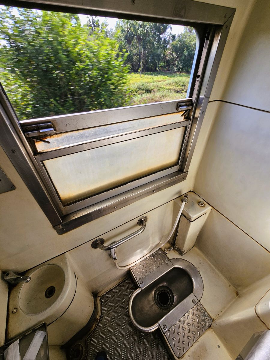 Zug-Toilette in thailand