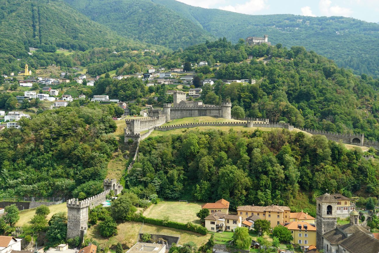 Zwei der Burgen von Bellinzona