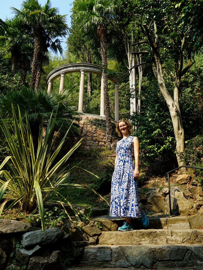 Theresa von Reisekröten im Parco Scherrer in Morcote